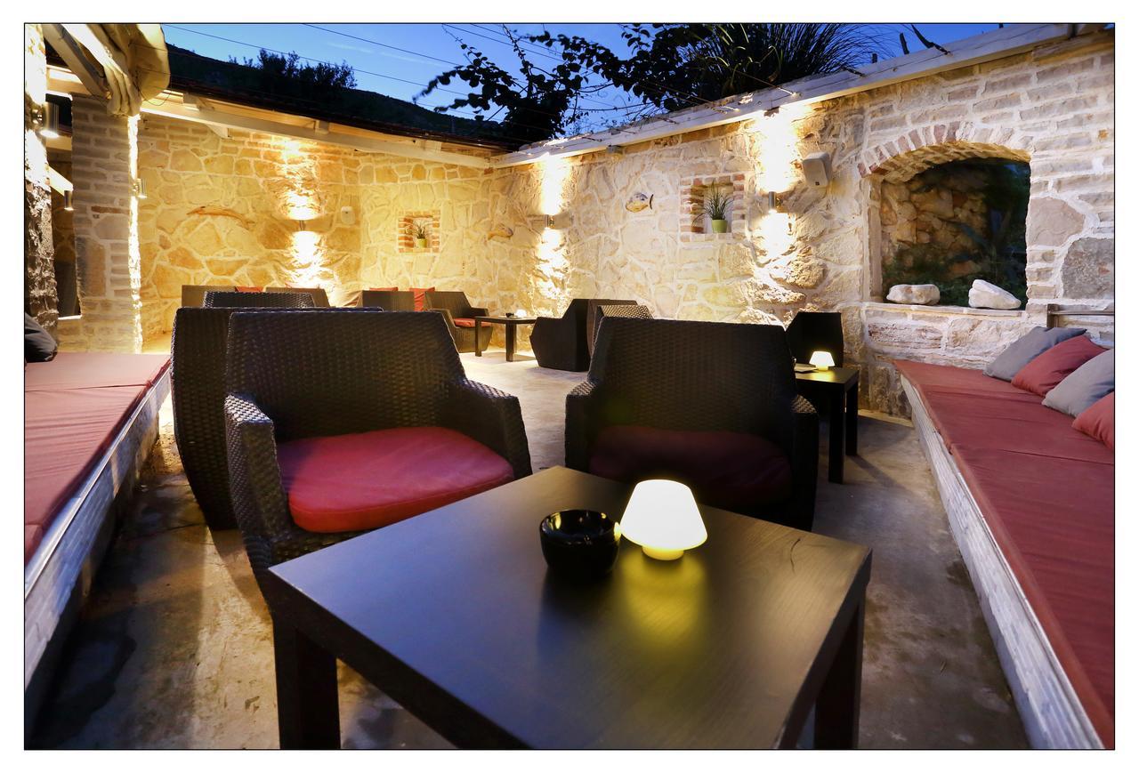 זבלה Hotel Skalinada מראה חיצוני תמונה