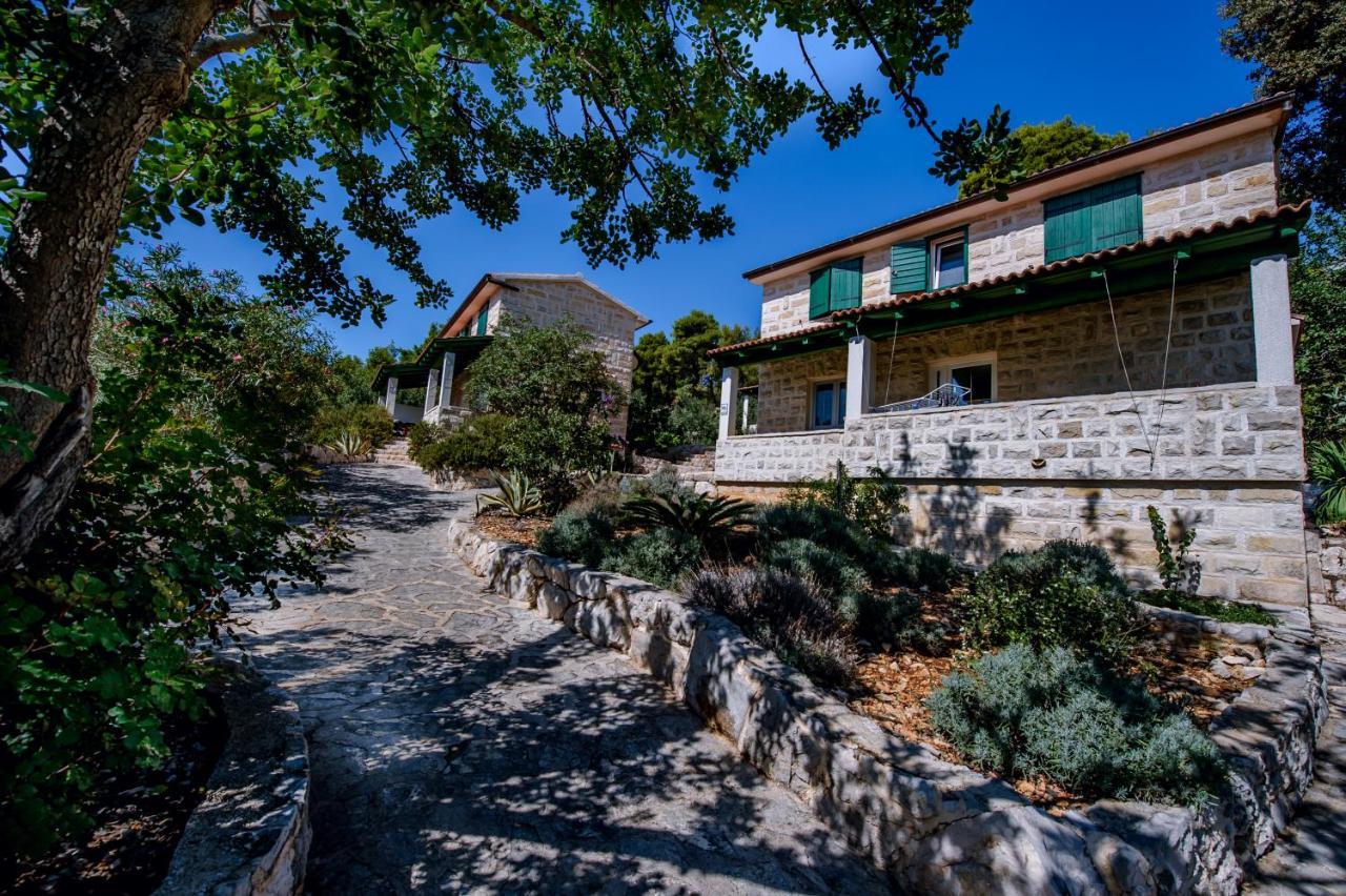 זבלה Hotel Skalinada מראה חיצוני תמונה