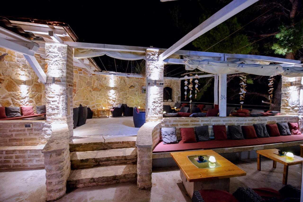 זבלה Hotel Skalinada מראה חיצוני תמונה